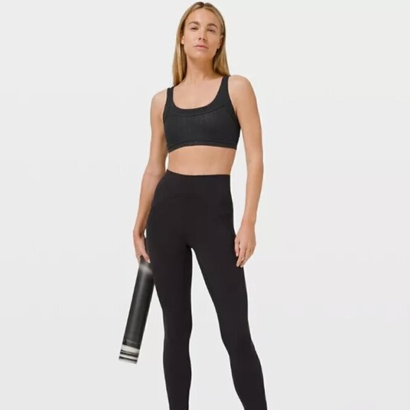 RARE Lululemon Run Layered Soft Sports Bra Black 4 - Picture 2 of 10